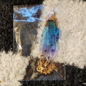 💀Gradient Wing Pendant Necklace with Gold Chain